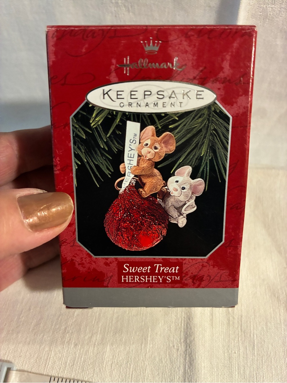 Hallmark Keepsake Ornament Sweet Treat Hershey's Mice Red, Brown, Gray Vtg 1998